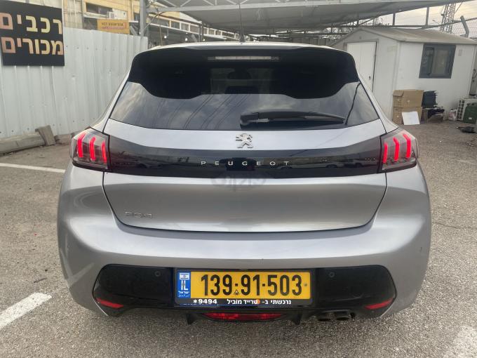 פיג'ו 208