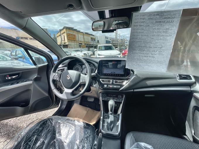 סוזוקי S-Cross
