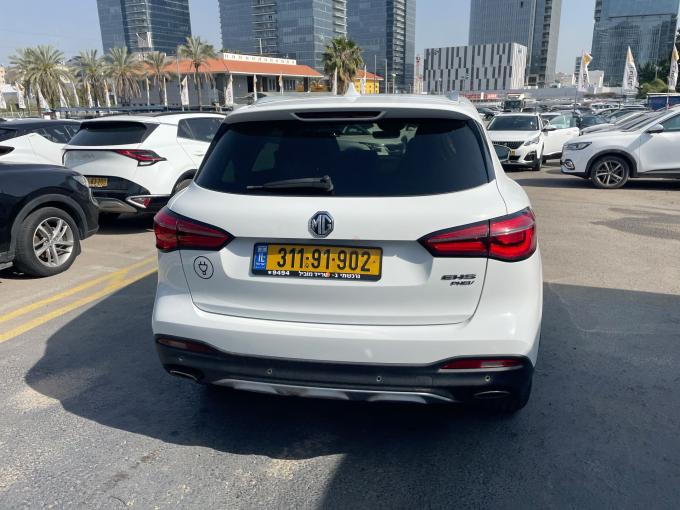 מ.ג HS