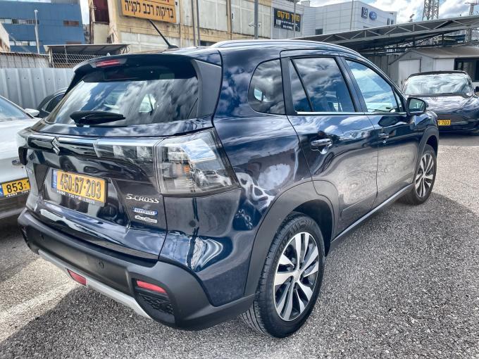 סוזוקי S-Cross