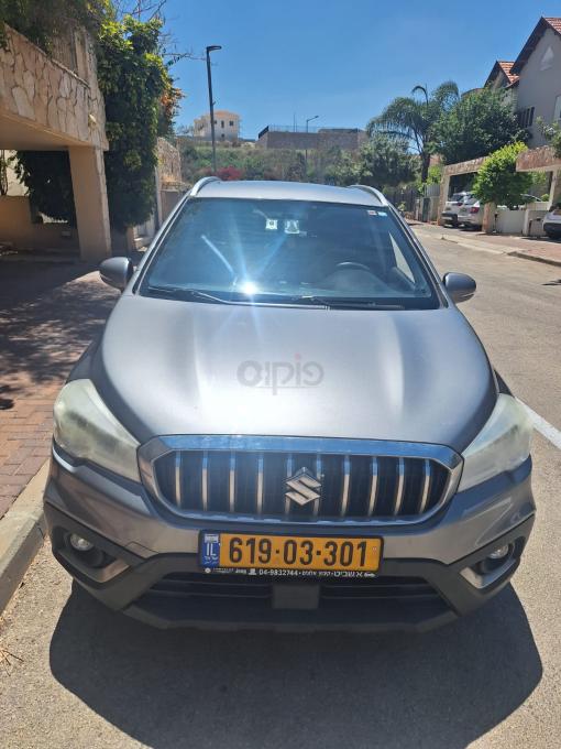 סוזוקי