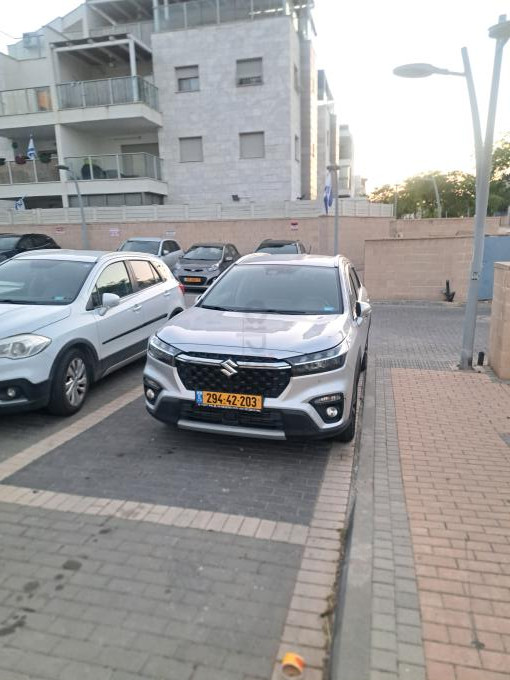 סוזוקי