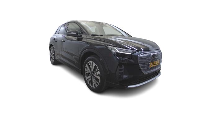 אאודי Q4