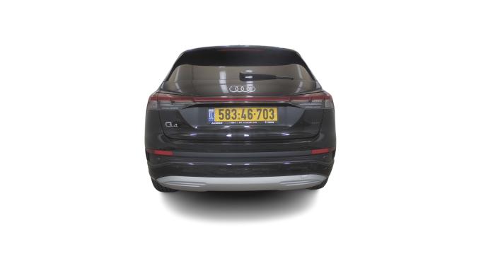 אאודי Q4