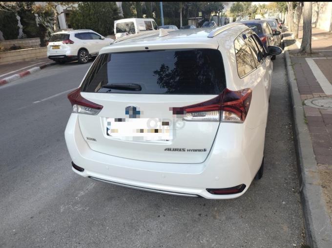 טויוטה אוריס