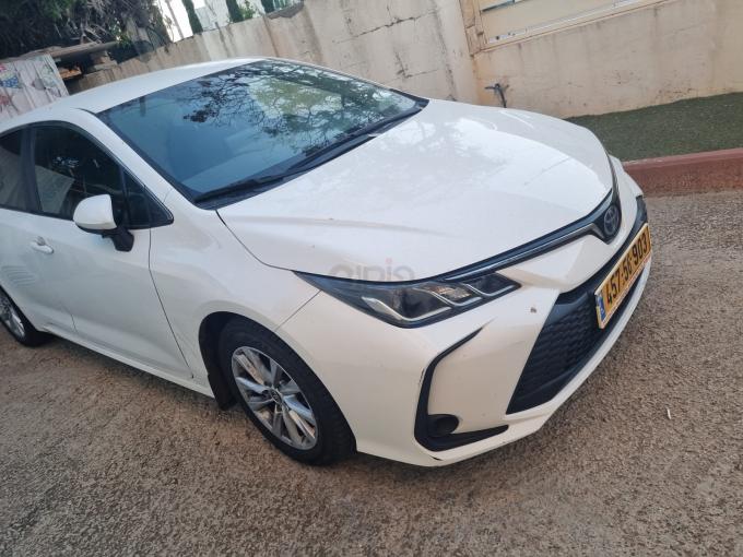 טויוטה קורולה