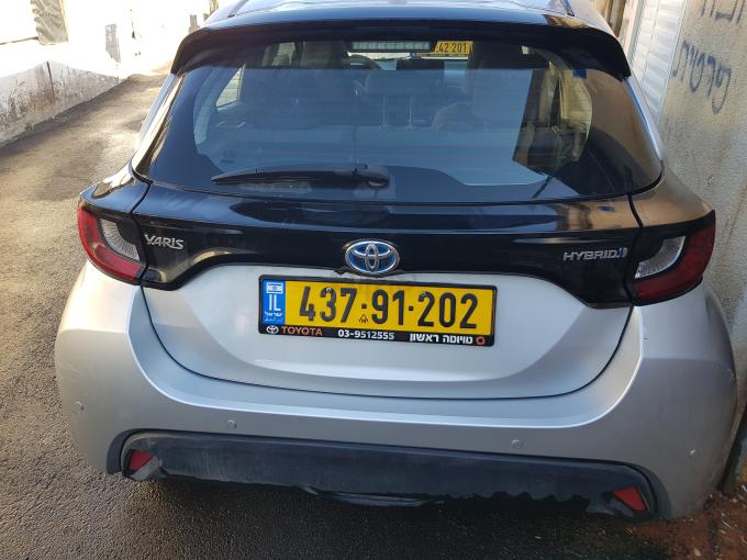 טויוטה יאריס