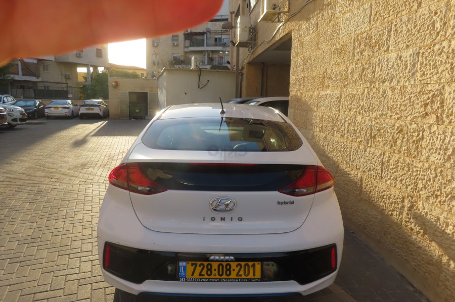 יונדאי איוניק