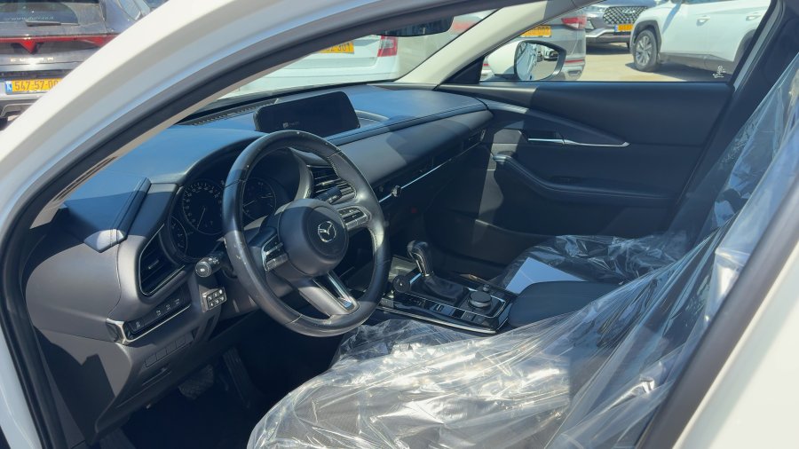 מזדה CX-30