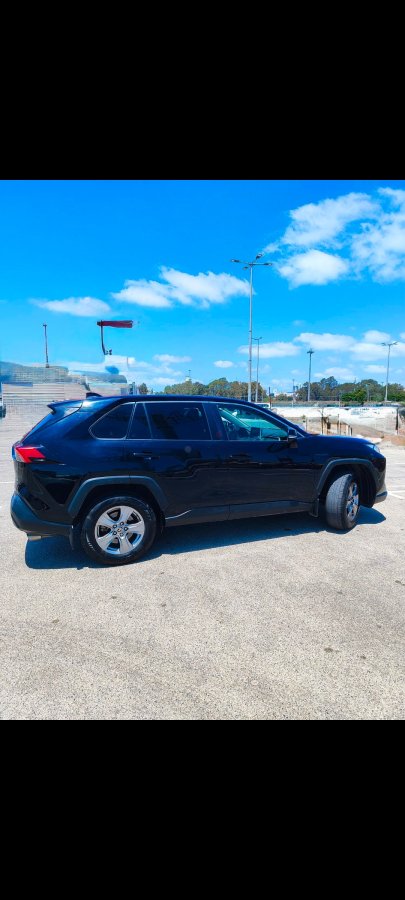 טויוטה RAV4