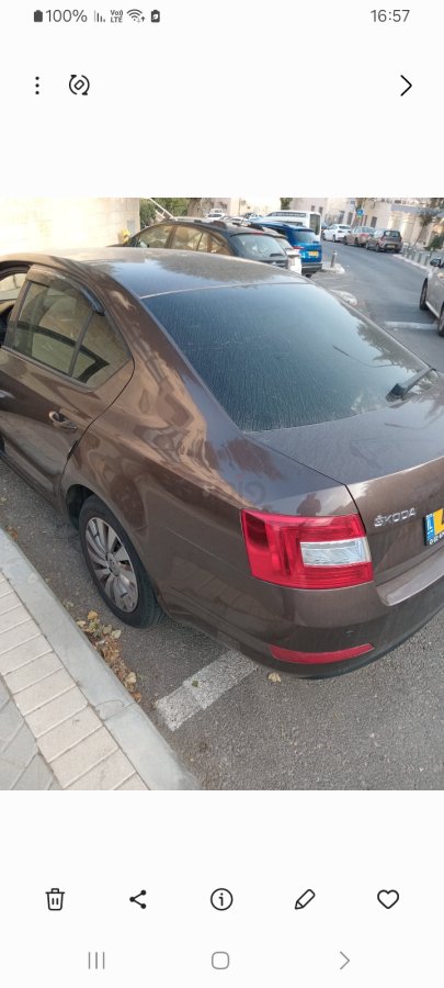 סקודה אוקטביה