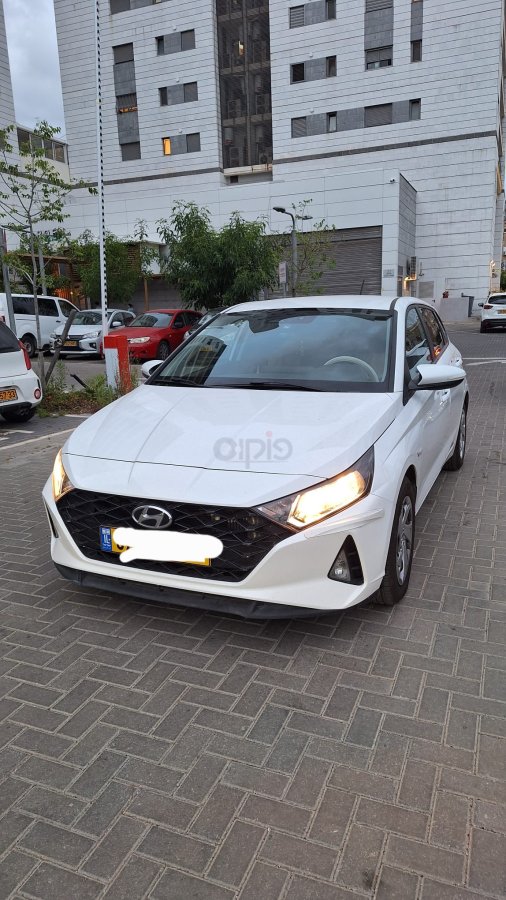 יונדאי I20