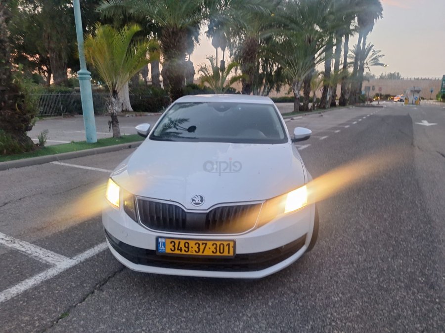 סקודה אוקטביה 2017
