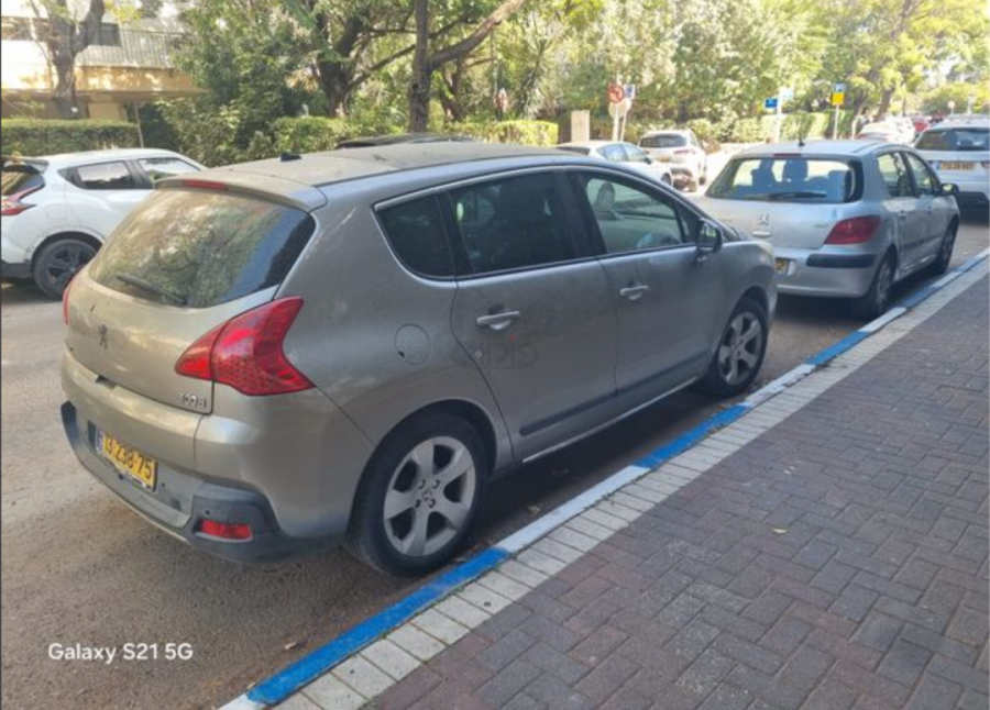 פיג'ו 3008