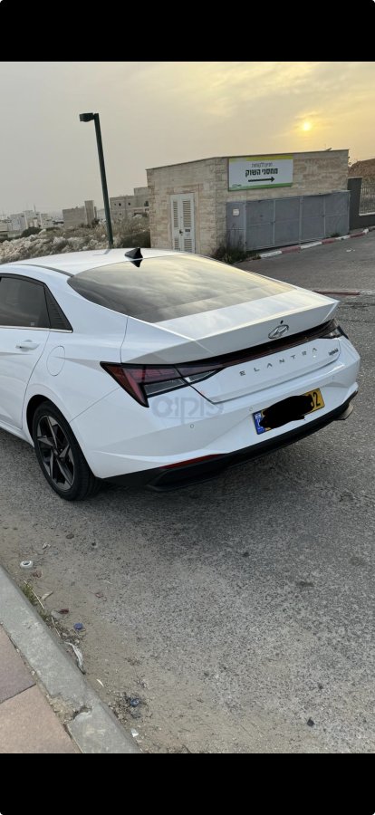 יונדאי אלנטרה
