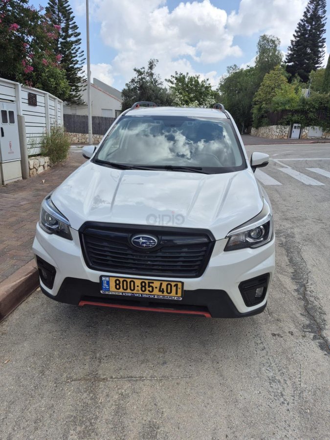 סובארו פורסטר 2019