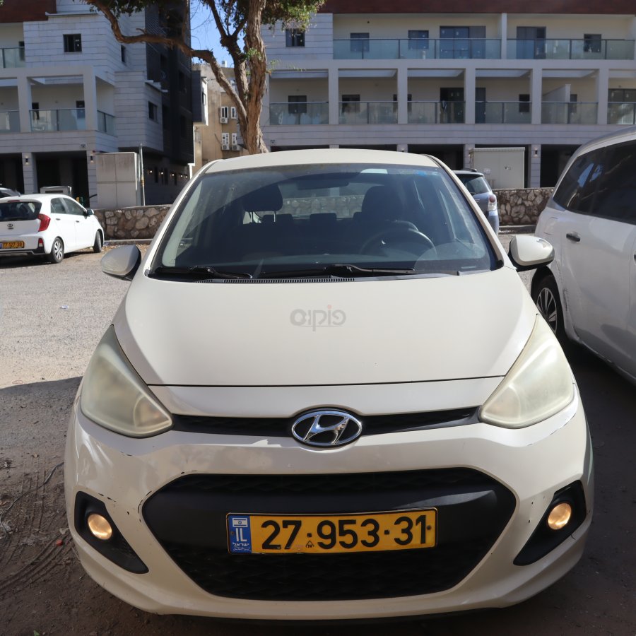 יונדאי I10