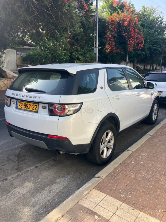 לנדרובר דיסקברי