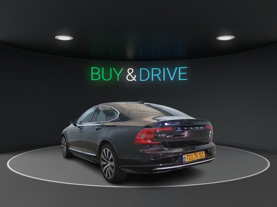 וולוו S90
