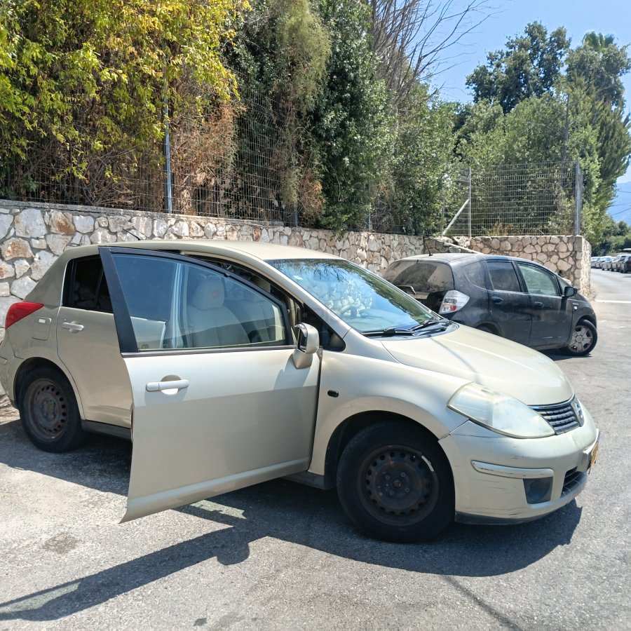 ניסאן טידה