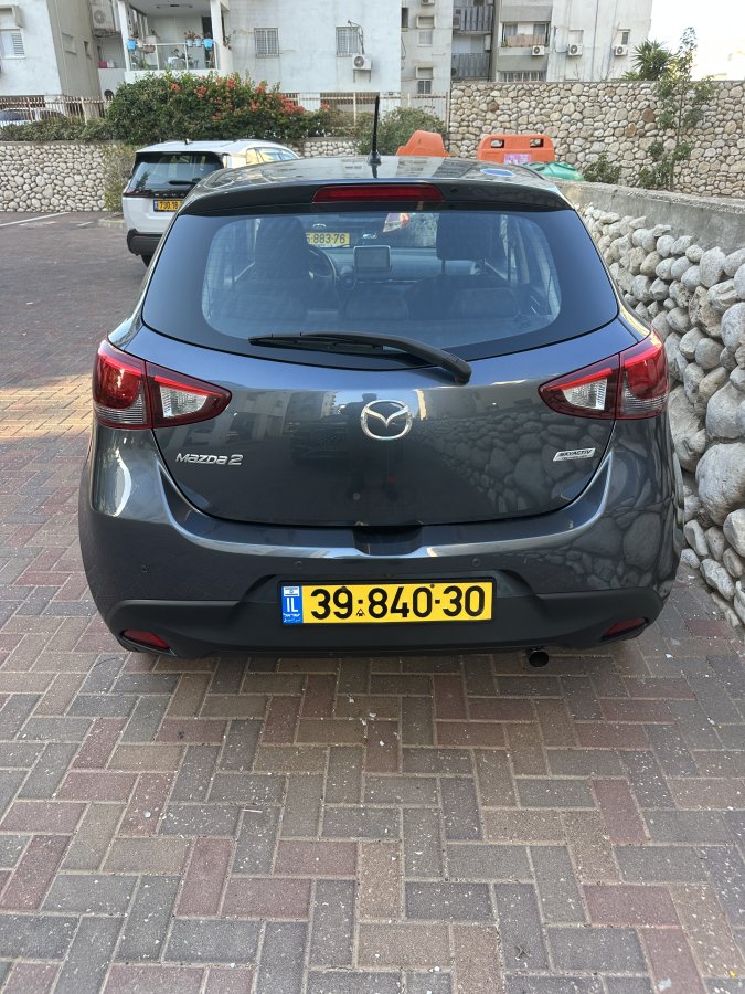 מזדה 2