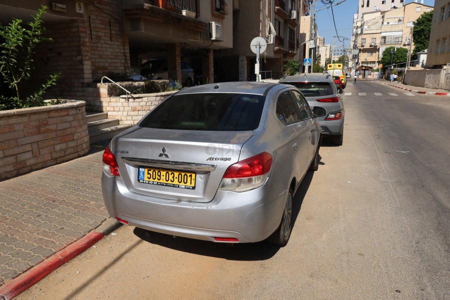 מיצובישי L200