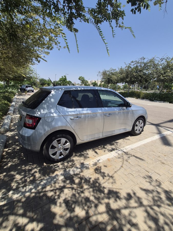סקודה פאביה 2015