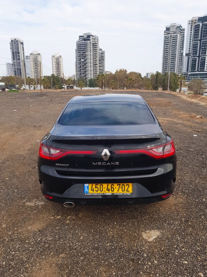 רנו מגאן