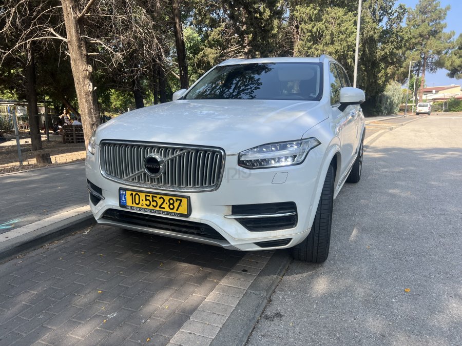 וולוו ES90