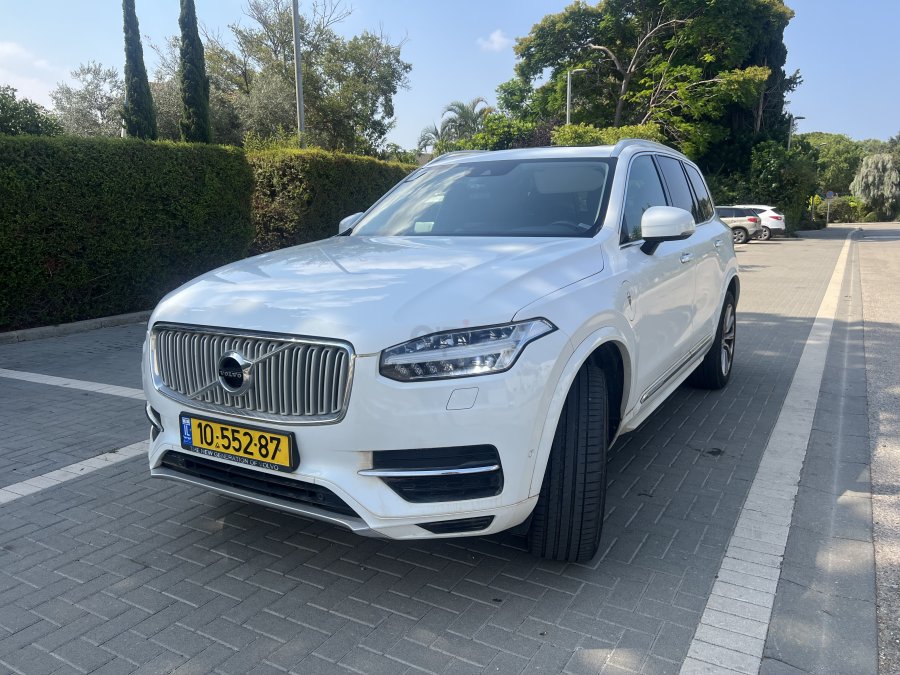 וולוו ES90