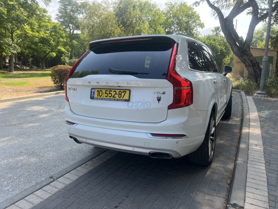 וולוו ES90