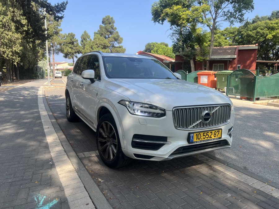 וולוו ES90