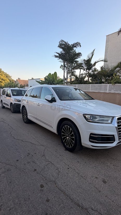 אאודי Q7