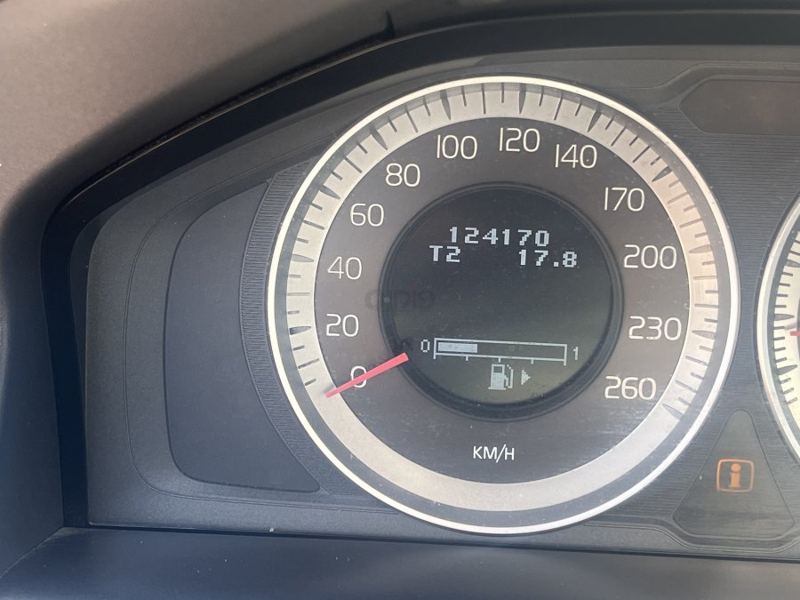וולוו XC60 תמונה 2