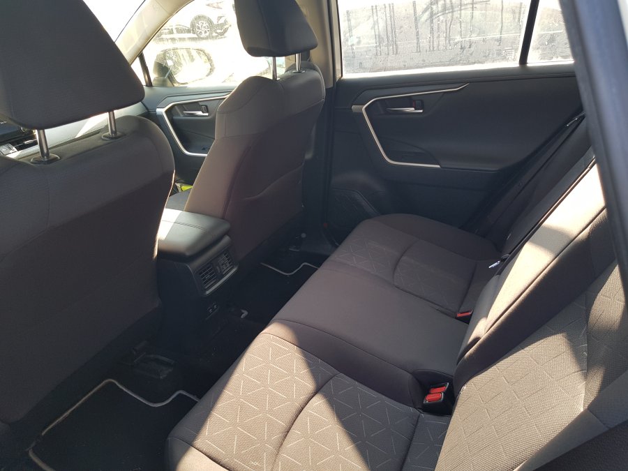 טויוטה RAV4 תמונה 3