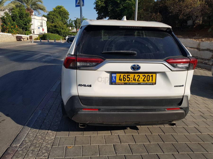 טויוטה RAV4 תמונה 6