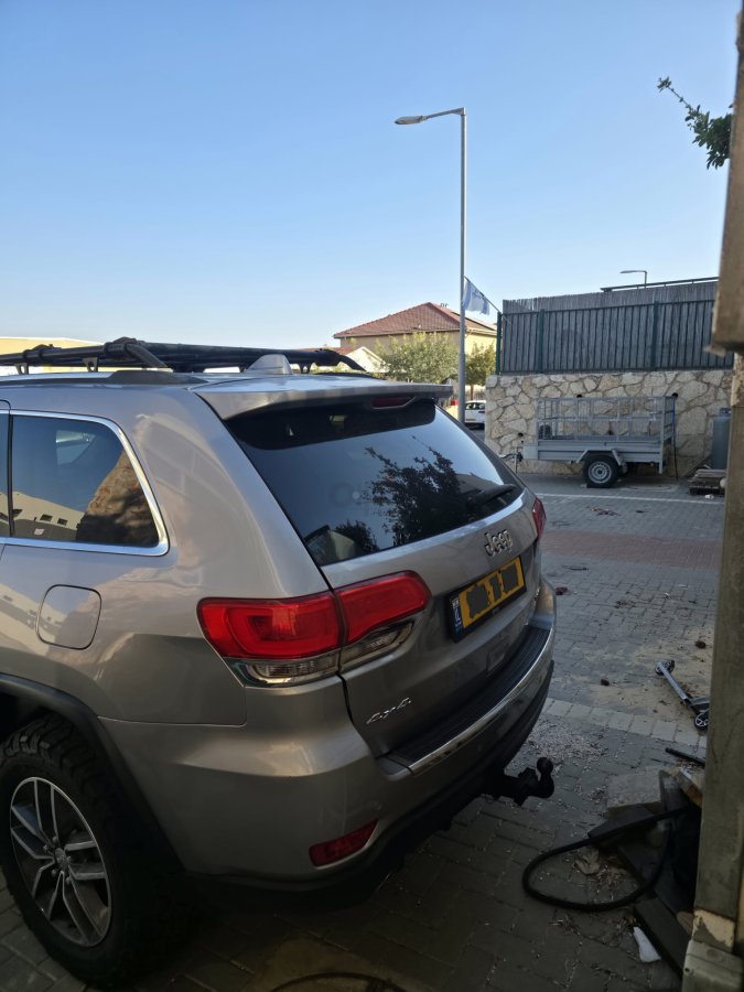 ג'יפ גרנד צ'ירוקי תמונה 4