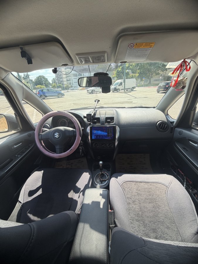 סוזוקי SX4 תמונה 2