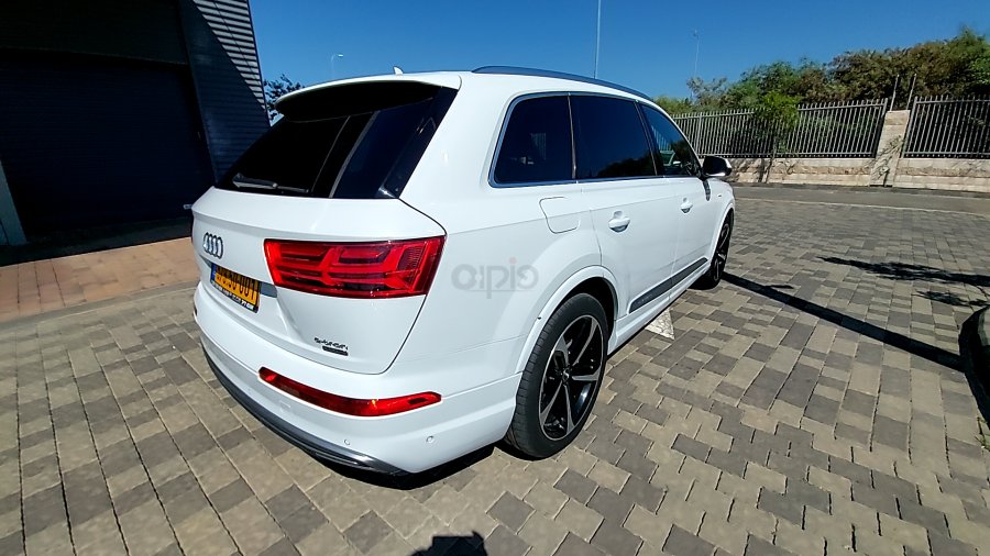 אאודי Q7 תמונה 8