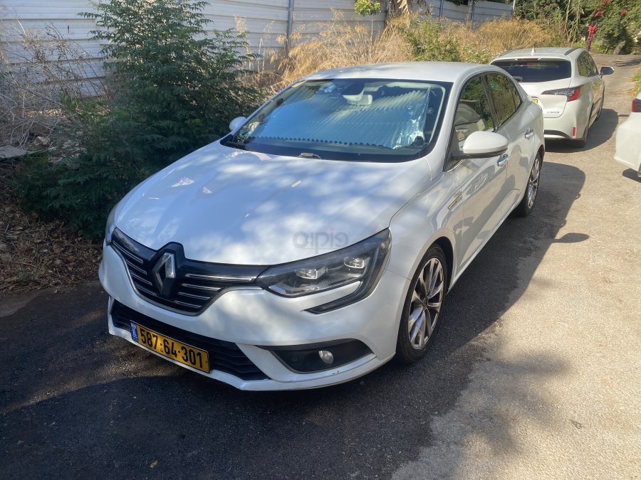 רנו מגאן 2018
