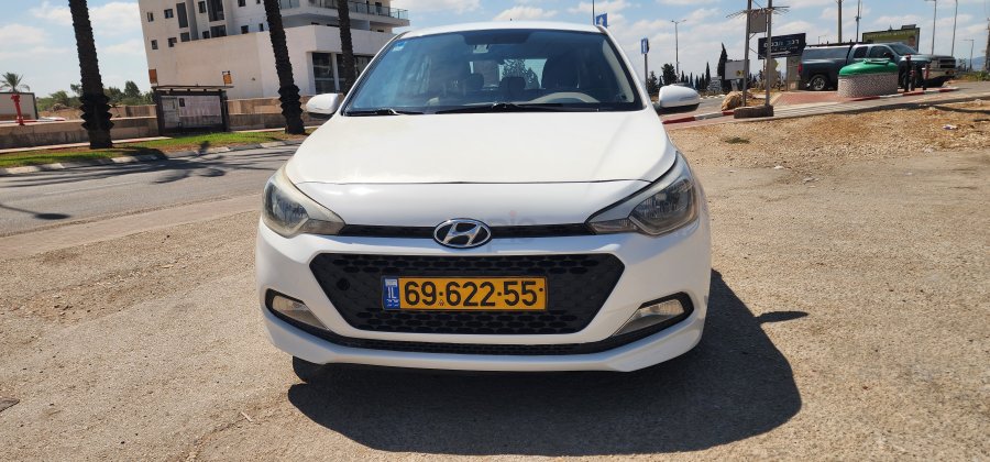 יונדאי I20 תמונה 10