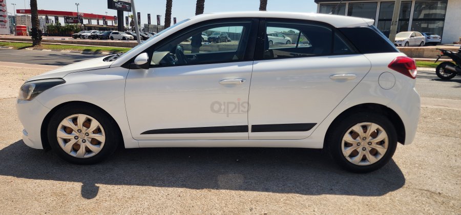 יונדאי I20 תמונה 9