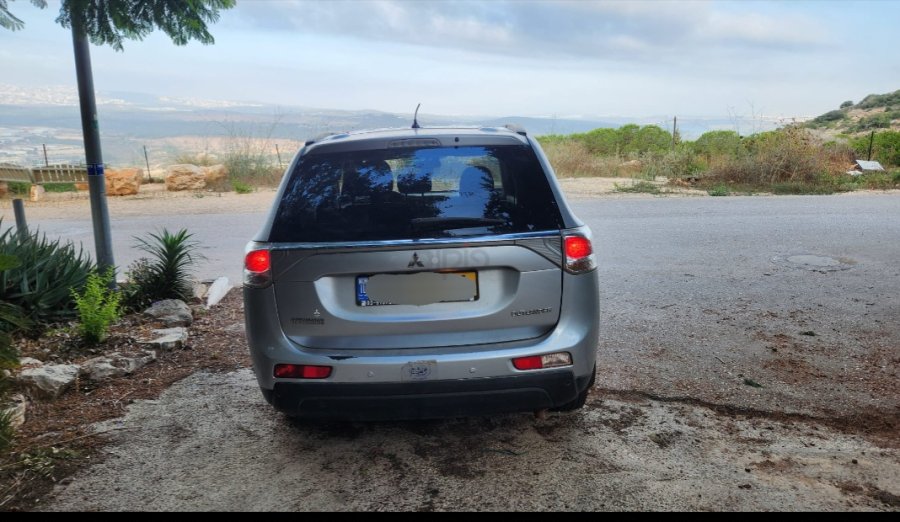 מיצובישי אאוטלנדר תמונה 3
