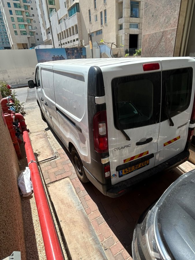 רנו צרפת טראפיק תמונה 3