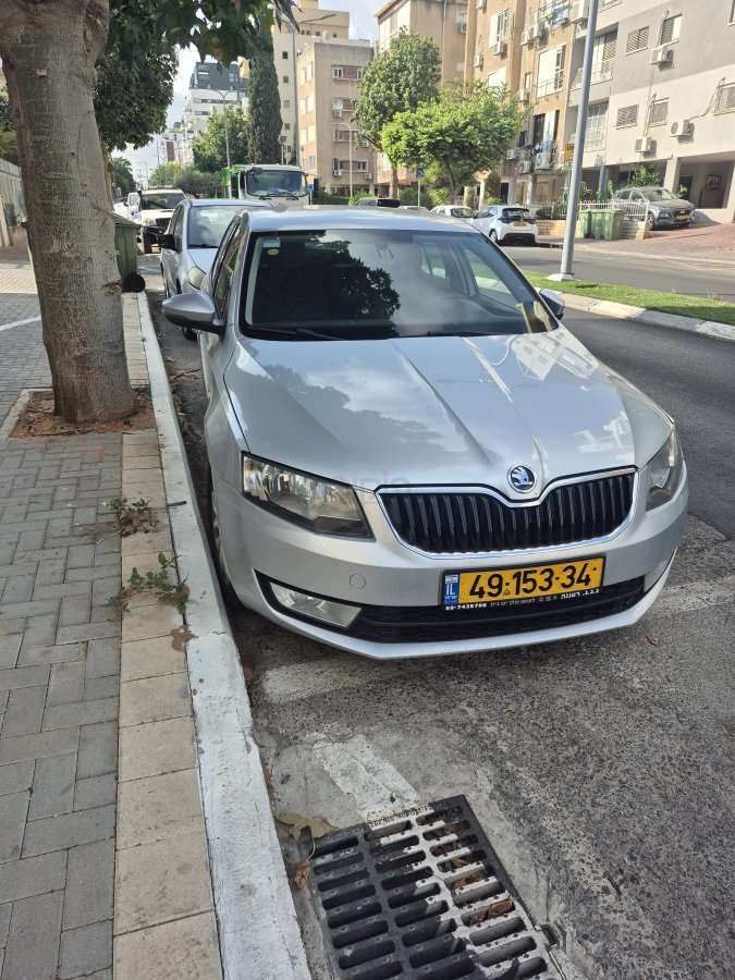 סקודה אוקטביה תמונה 3
