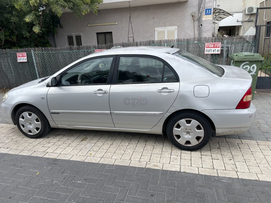 טויוטה קורולה תמונה 5
