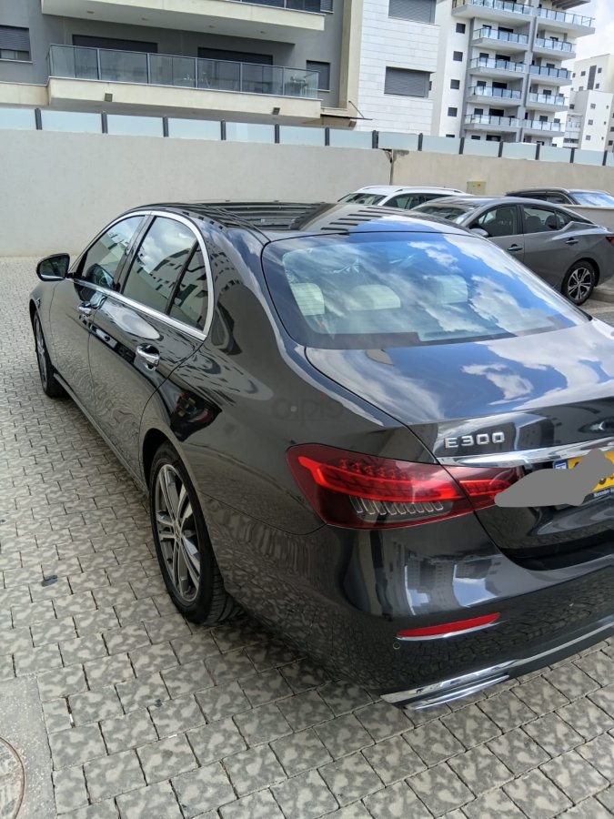 מרצדס E-Class תמונה 2