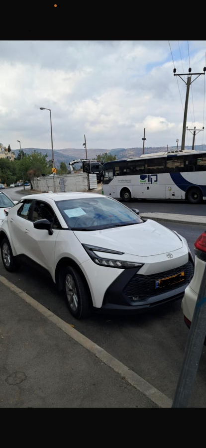 טויוטה C-HR תמונה 2