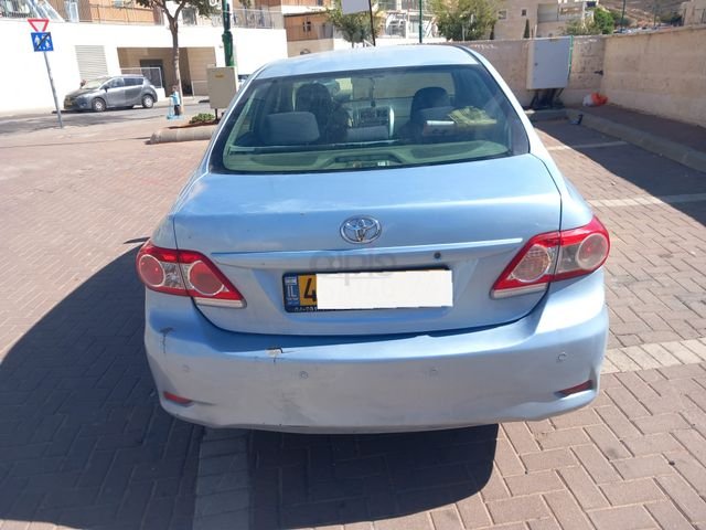 טויוטה קורולה תמונה 3