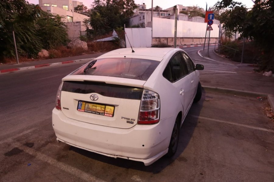 טויוטה פריוס תמונה 8